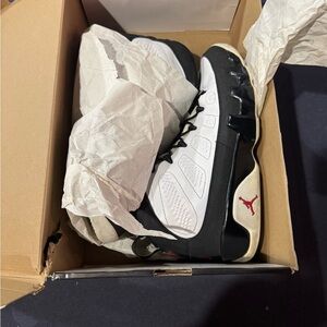 Jordan retro 9 2010